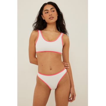 Sutien de baie cu decolteu in U