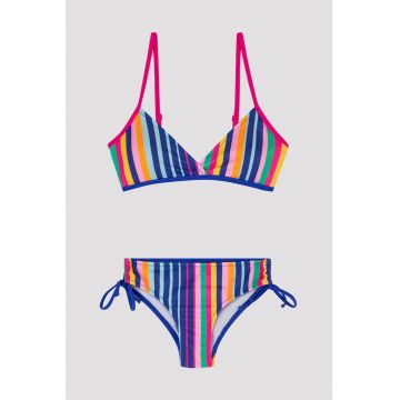 Costum de baie in dungi
