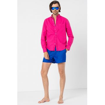 Pantaloni scurti de baie cu model monograma