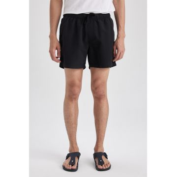 Pantaloni scurti de baie cu snur de ajustare