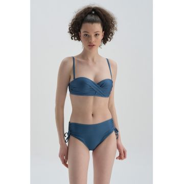 Sutien de baie cu decolteu halter Sutien de baie cu decolteu halter