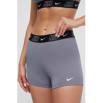 Nike pantaloni scurti de baie Logo Tape culoarea gri