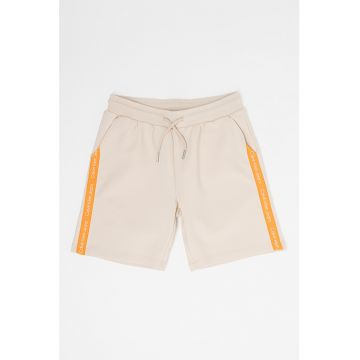 Pantaloni scurti din amestec de bumbac organic cu segment logo contrastant