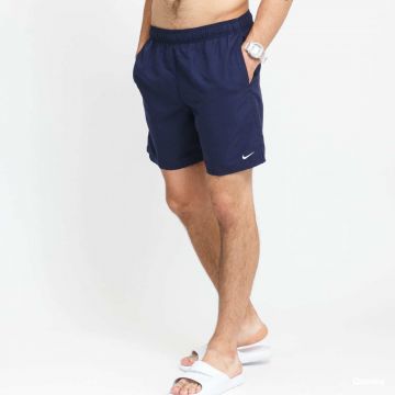 Nike Essential 7
