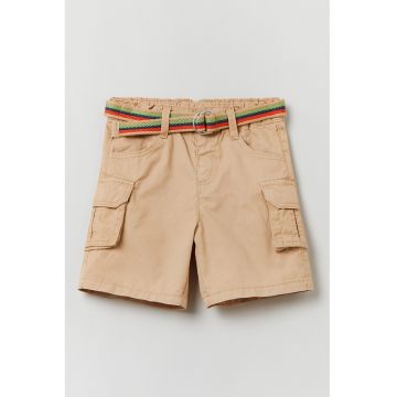 Pantaloni scurti cargo cu o curea Pantaloni scurti cargo cu o curea