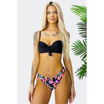 Costum de baie trei piese AiLis, slip brazilian, slip semidecupat si sutien cu push up, Negru