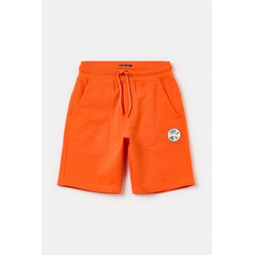 Pantaloni scurti cu snur in talie