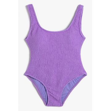 Costum de baie intreg cu decolteu in U pe partea din spate Costum de baie intreg cu decolteu in U pe partea din spate