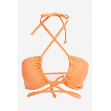 Sutien de baie cu cupe triunghiulare