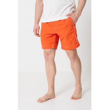 Pantaloni scurti de baie cu buzunare si model uni