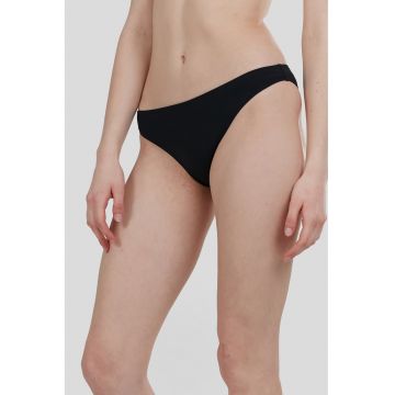 Slip brazilian