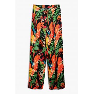 Pantaloni cu imprimeu si talie elastica