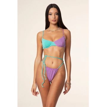 Costum de baie din două piese chiloți + sutien cu bretele subțiri -