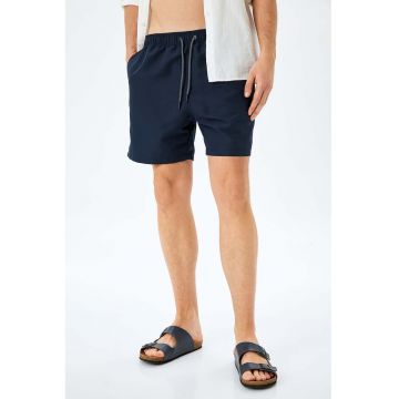 Pantaloni scurti de baie supradimensionati
