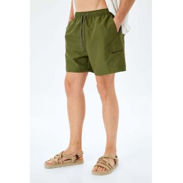 Pantaloni scurti de baie supradimensionati