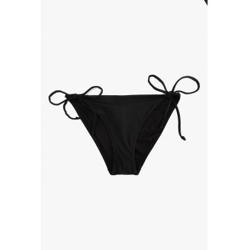 Slip cu prinderi laterale